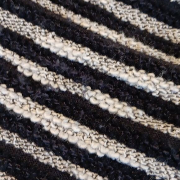 Croft and Barrow Knot Top - Picture 9 of 10